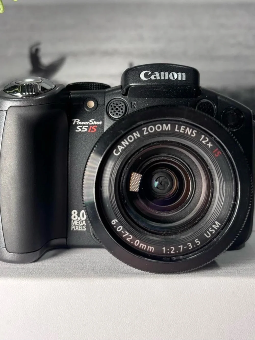 Canon PowerShot S5 IS Digital Camera - Black